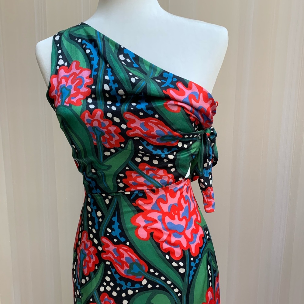 Mirae Debora Dalhia Dress